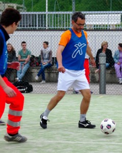 ora-con-noi-partita-calcetto-03