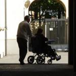 Disabili, fondi ridotti di un quarto